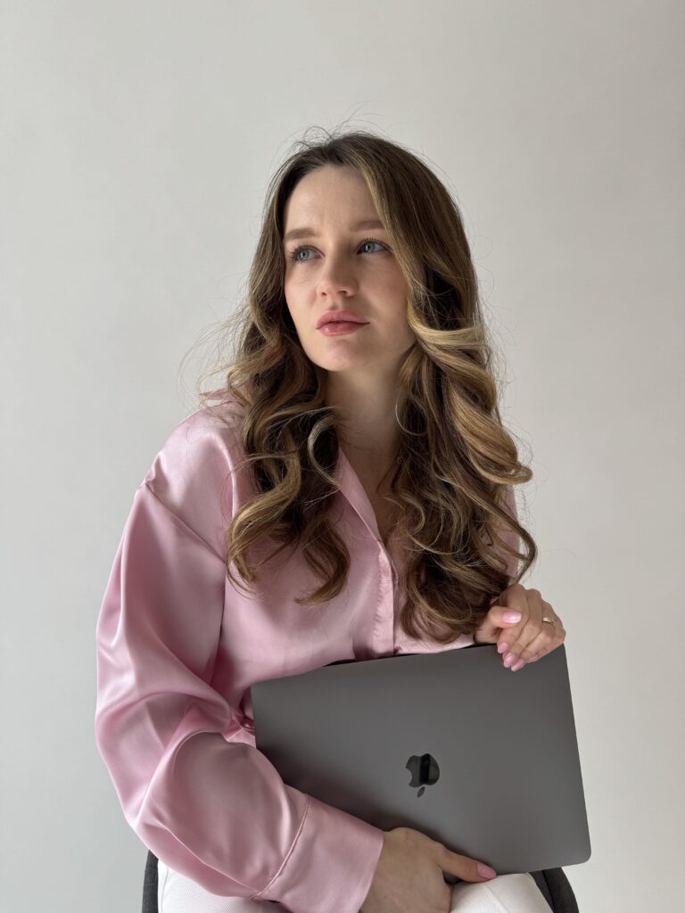Yulia offering personal guidance for families raising children with multiple languages